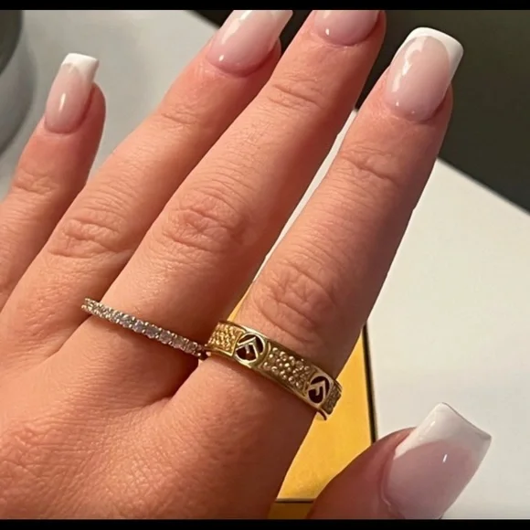 Fendi Gold Ring with Crystal Accents - Picture 4 of 8